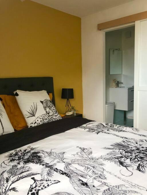 Apartament Le Petit St-Jean Bagnères-de-Bigorre Zewnętrze zdjęcie